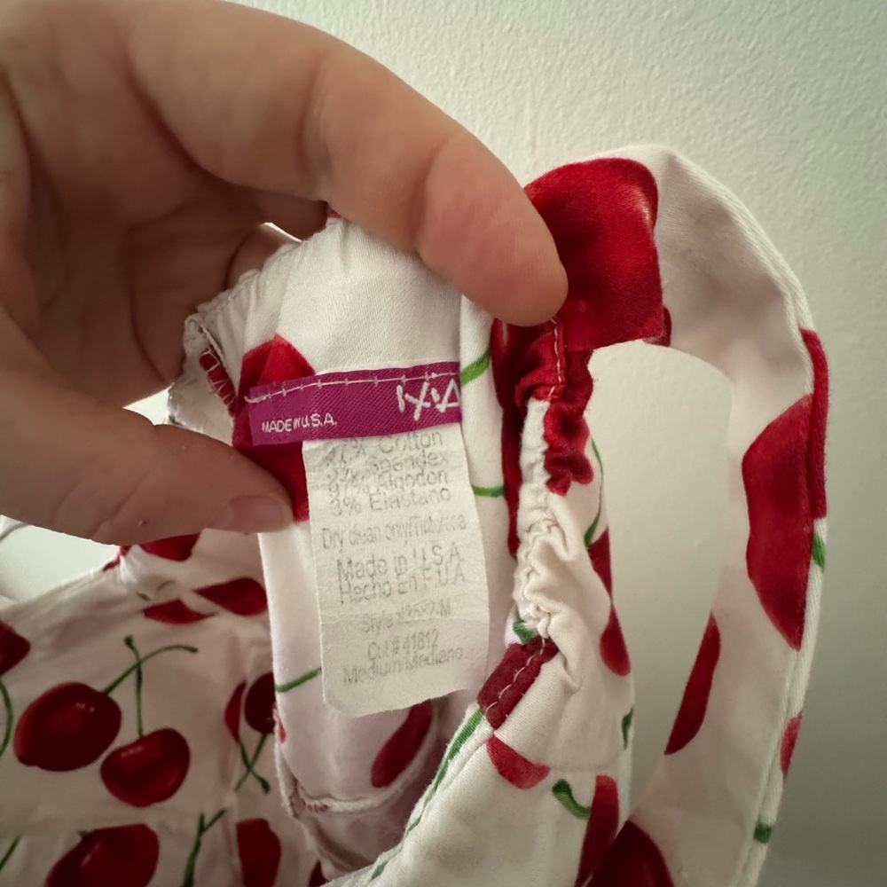 🍒Women’s Double Trouble Apparel Shes My Cherry Bomb White Pin Up Style Dress 🍒 - Picture 6 of 6